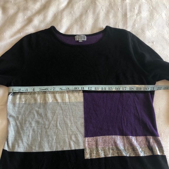 JM Collection Color Blocked Crew Neck Sweater - Picture 3 of 7